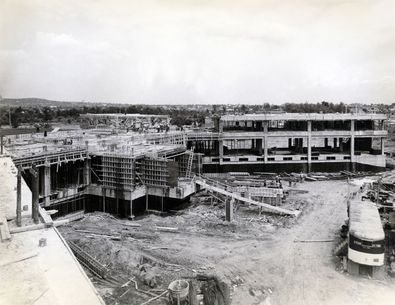 Le bâtiment en construction