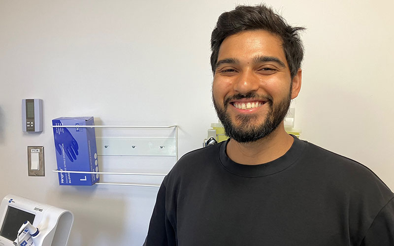 Muneeb Khan, Physiotherapist